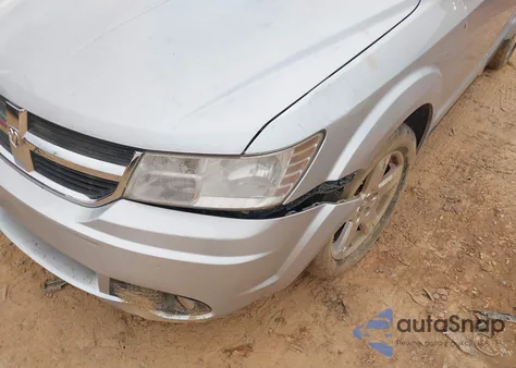 2010 Dodge Journey Sxt z USA, uszkodzony, nr VIN 3D4PH5FV1AT107007